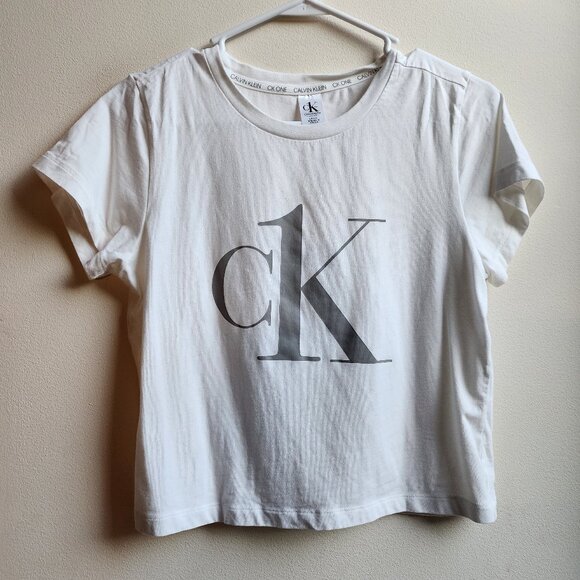 Calvin Klein White Cropped Logo T-Shirt Size Small - Picture 6 of 12